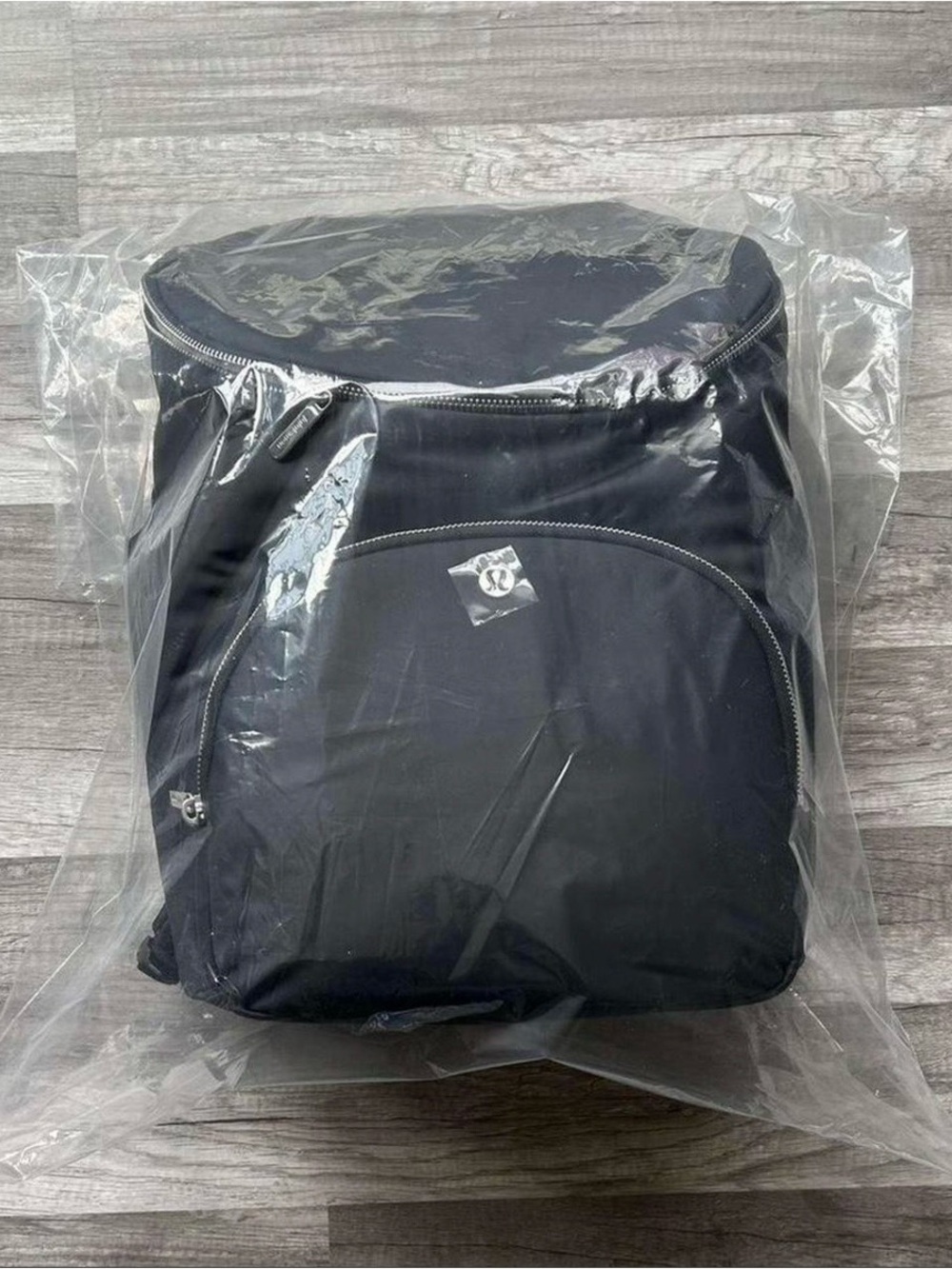 Lululemon New Parent Backpack With Crossbody and Diaper Changing Mat Black 17L - Picture 8 of 8
